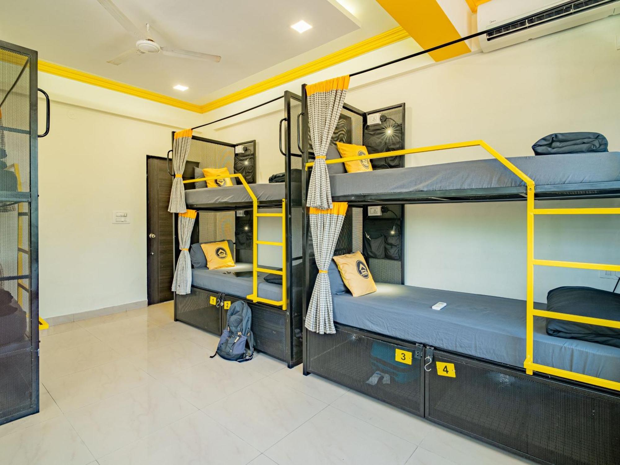 Hostel The Goa, *